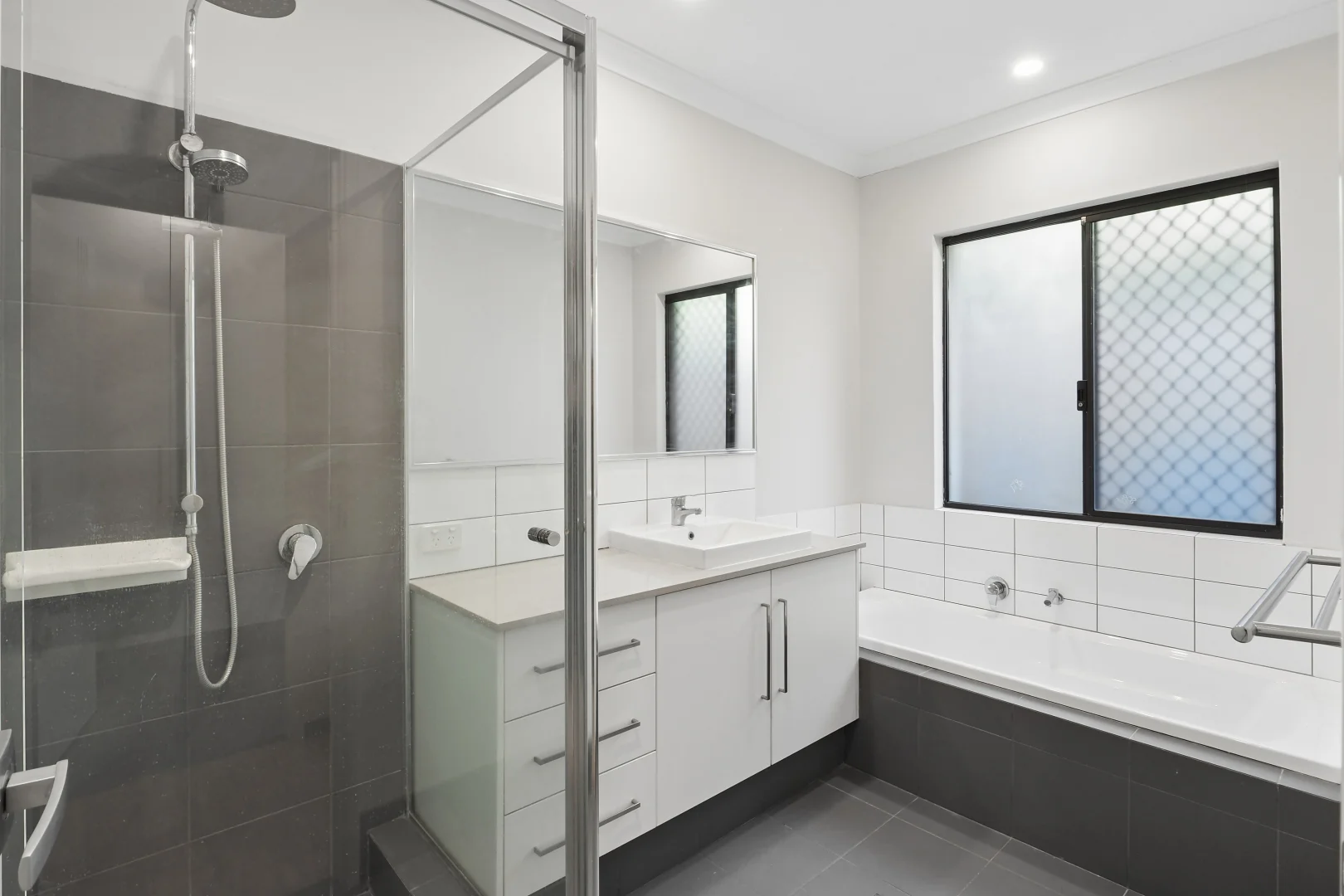 Additional image 6 of 574A Morley Dr, Morley WA 6062