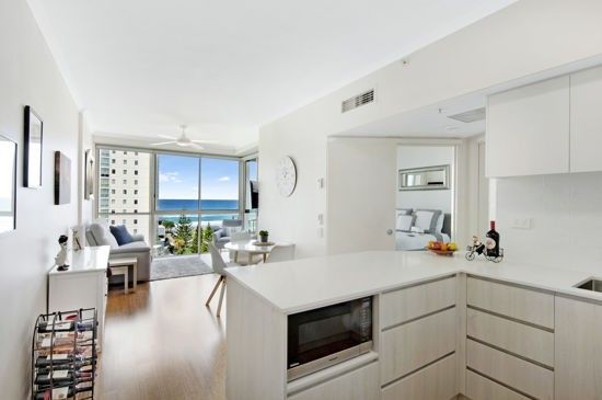 1 bedrooms Apartment / Unit / Flat in Unit 901, 46 - 52 Pacific Street MAIN BEACH QLD, 4217