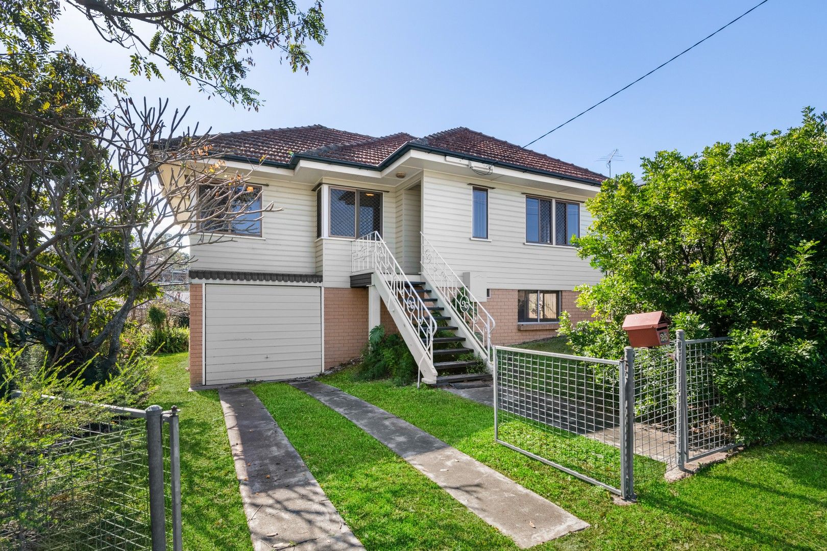 25 Russell Avenue, Norman Park QLD 4170, Image 0