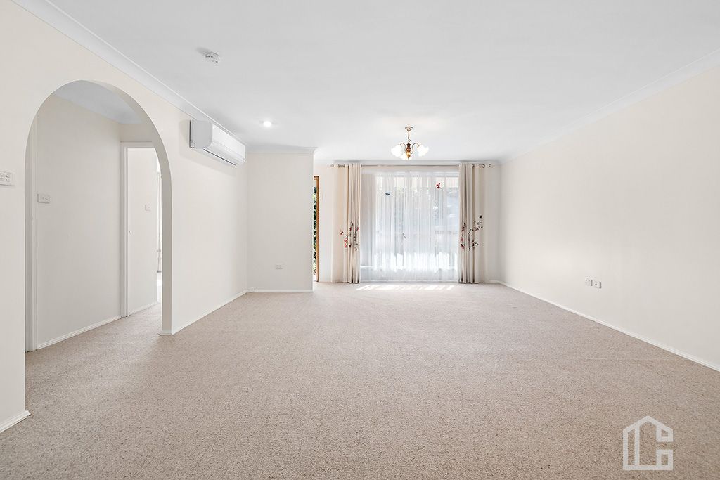 7/6-12 Stypandra Place, Springwood NSW 2777, Image 2