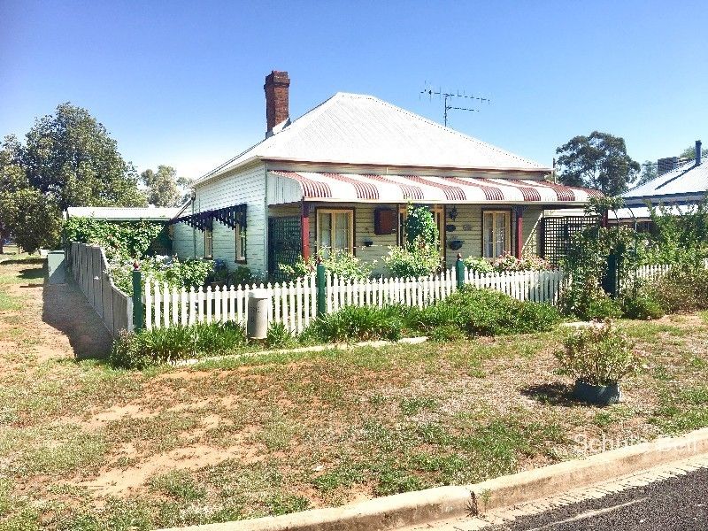 17 Goan St, Trangie NSW 2823, Image 0