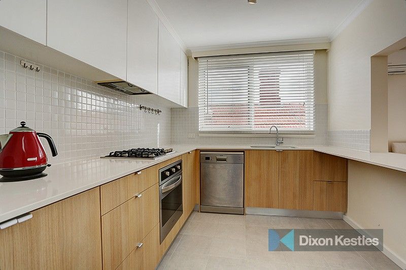 2 bedrooms Apartment / Unit / Flat in 5/49 Patterson Street MIDDLE PARK VIC, 3206