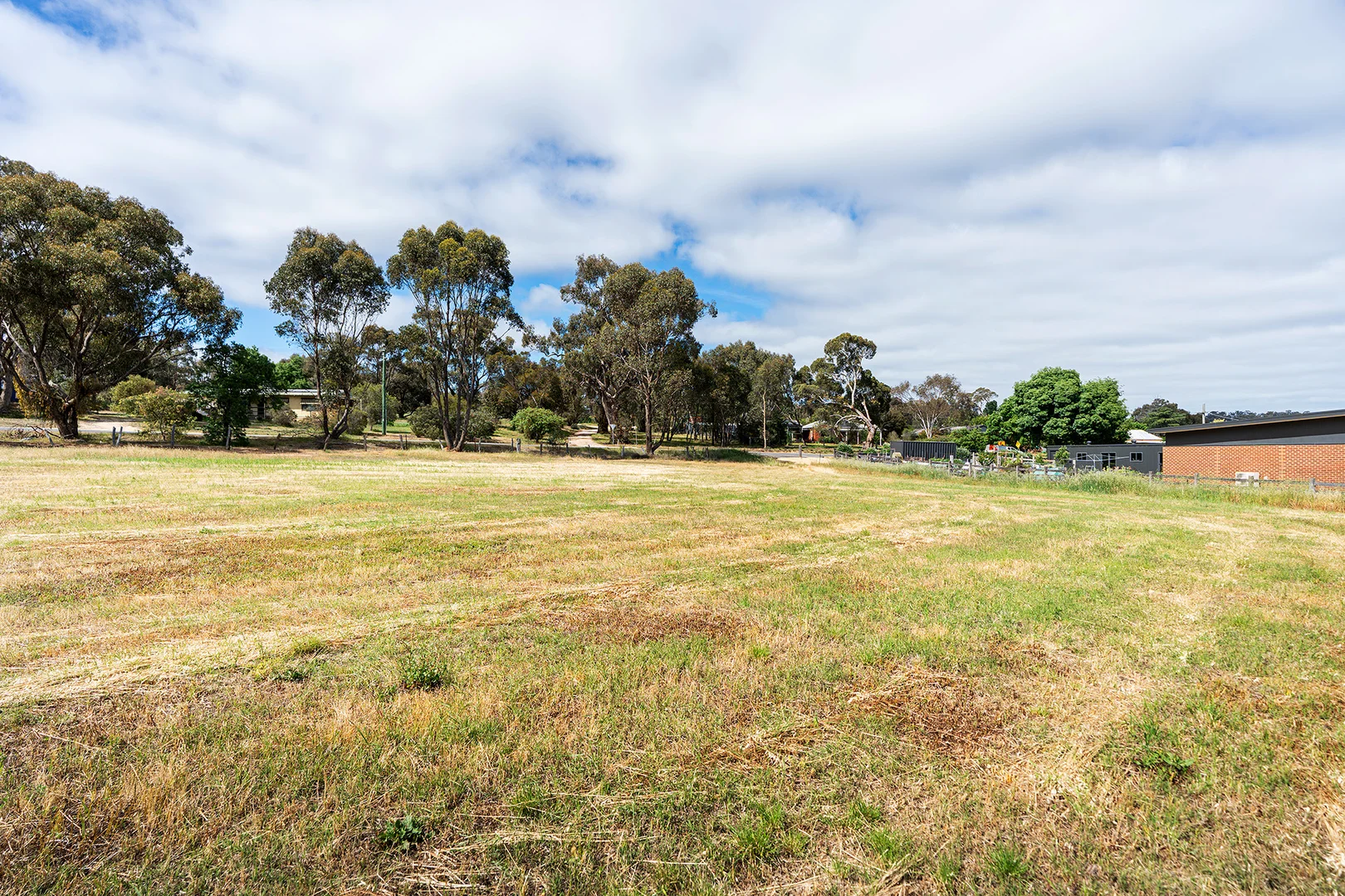 Additional image 7 of 1/45 Fryers Street, Guildford VIC 3451