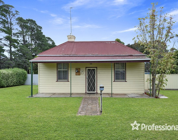 1 Laidlaw Street, Hamilton VIC 3300