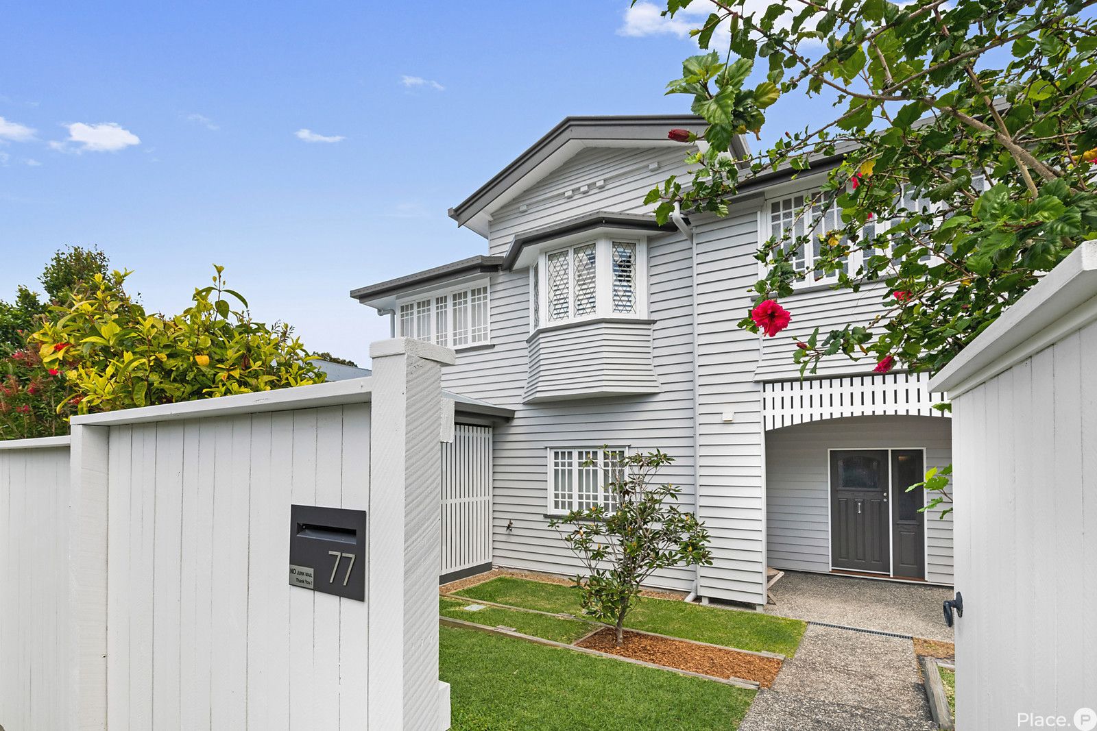3 armstrong road cannon hill