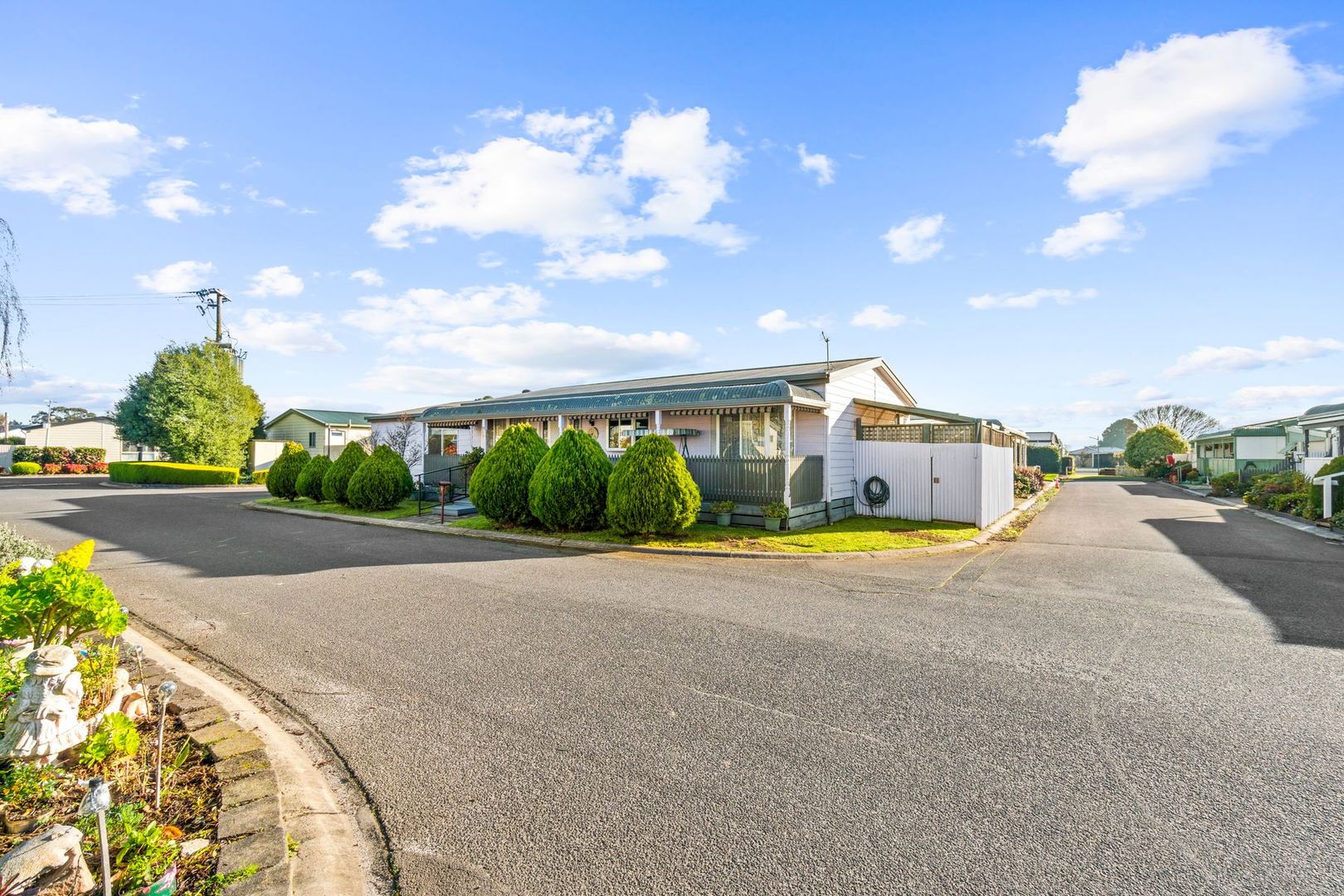 52 Coventry Street, Mayfair Gardens, Traralgon VIC 3844, Image 2