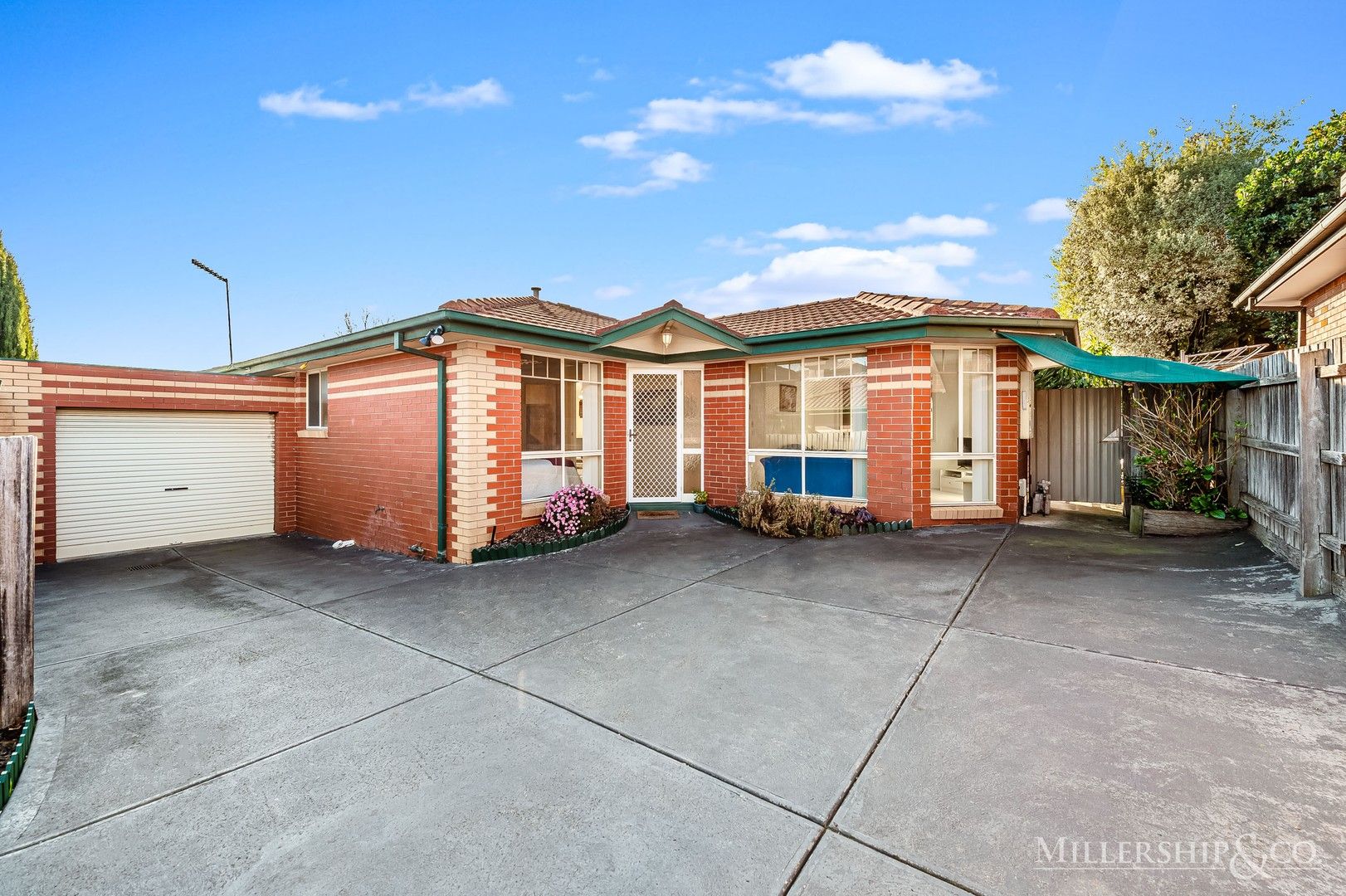 2/4 Allwyn Crescent, Mill Park VIC 3082, Image 0