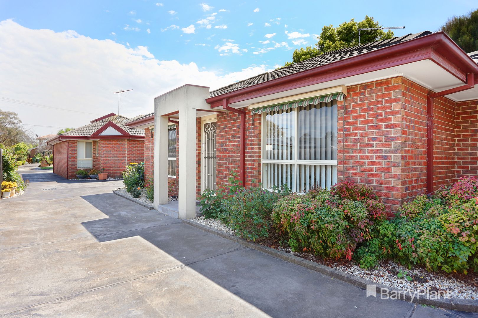 2/16 Sylvester Street, Oak Park VIC 3046, Image 1