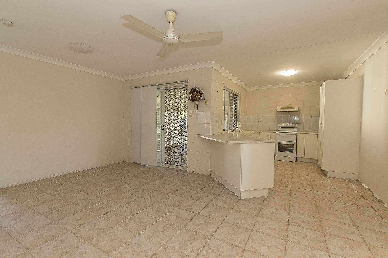 22 Dalkeith Crescent, Mount Louisa QLD 4814, Image 2