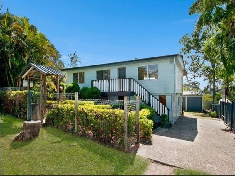 4 bedrooms House in 17 Solar Street BEENLEIGH QLD, 4207