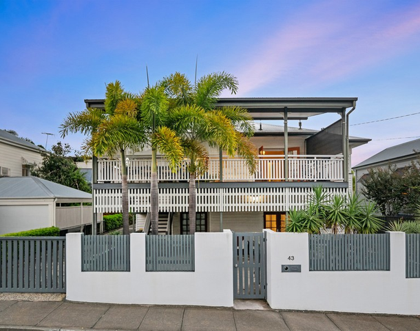 43 Mossgrove Street, Woolloongabba QLD 4102