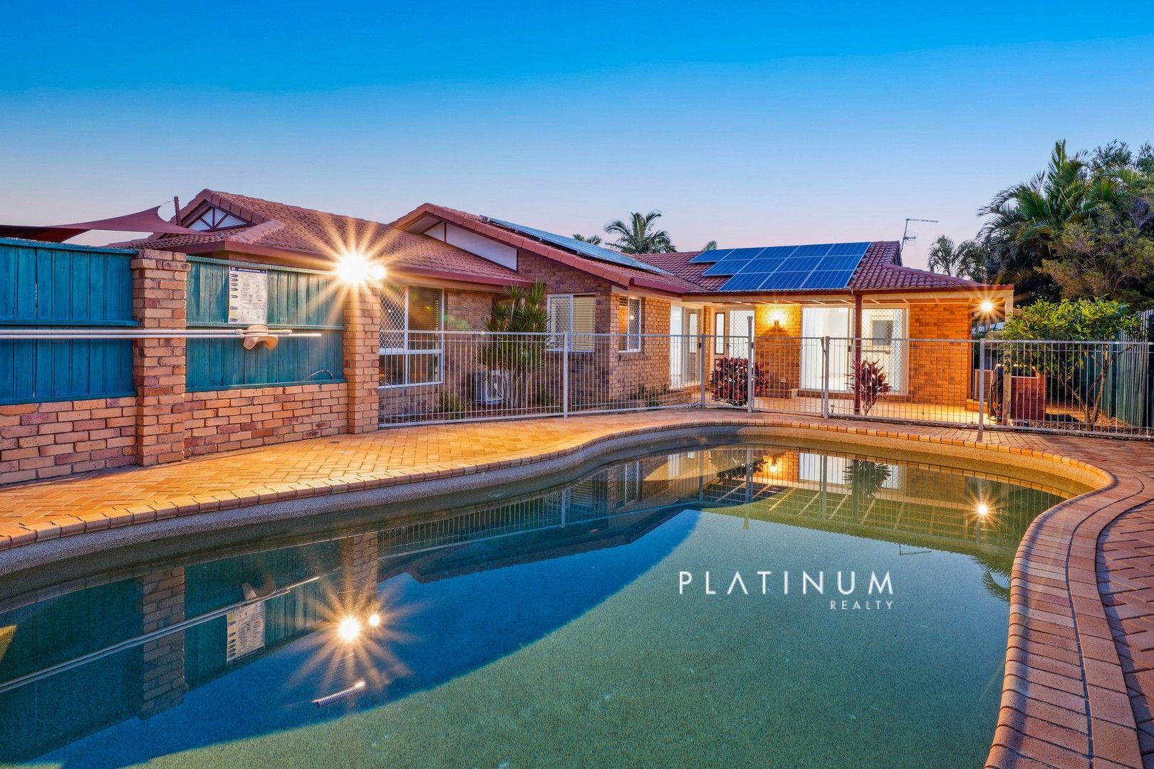 5 bedrooms House in 43 Gary Player Crescent PARKWOOD QLD, 4214