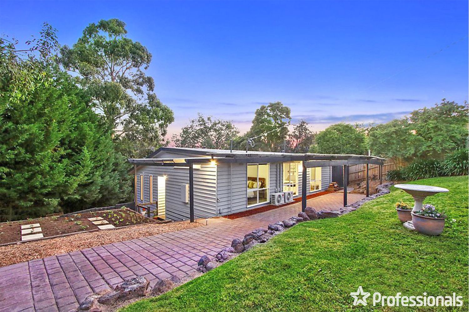 4 Baradine Road, Mooroolbark VIC 3138 House For Rent Domain