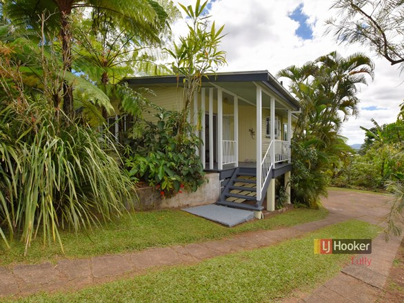 24 Hyatt Street, Tully QLD 4854