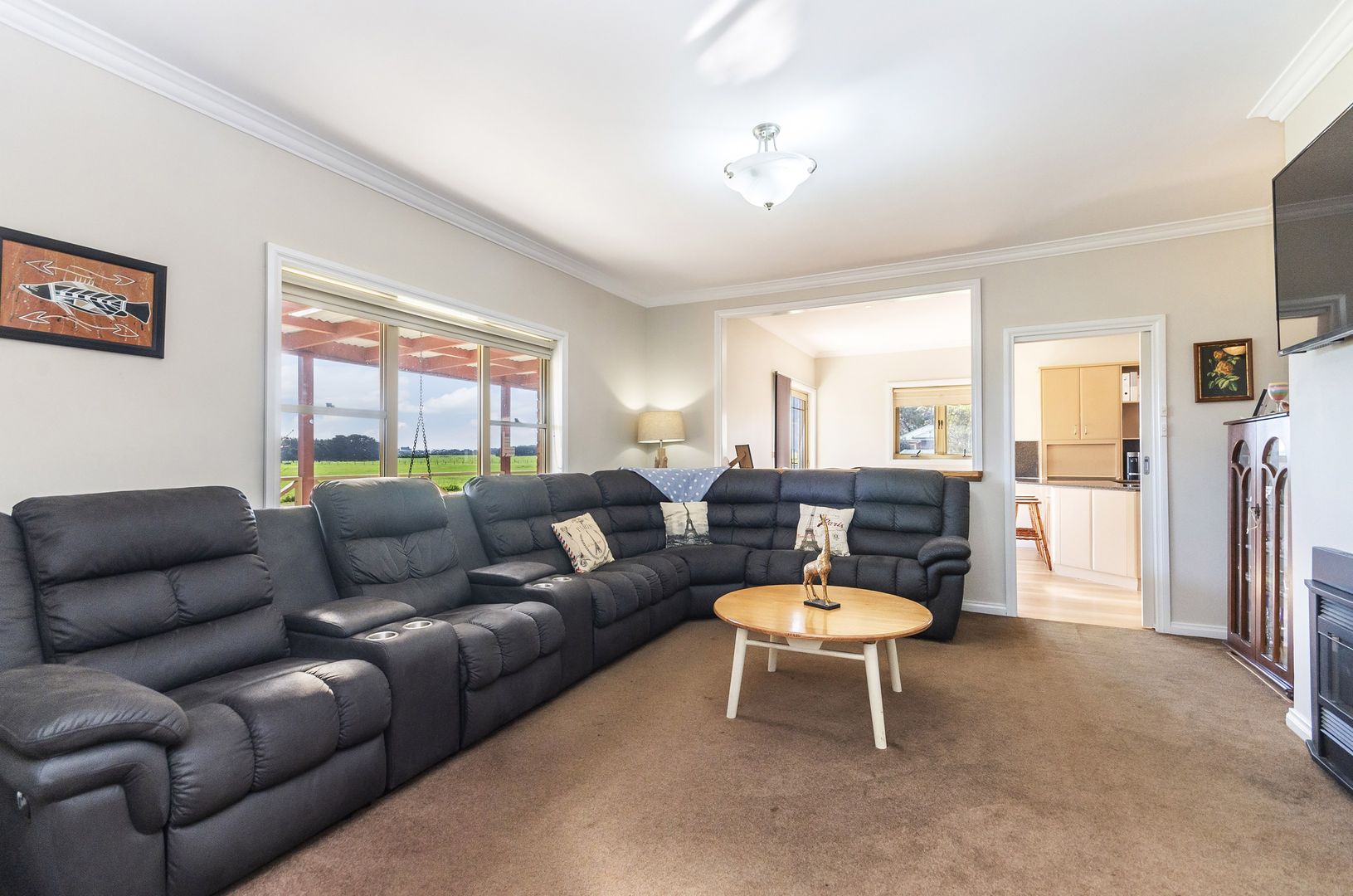 14 Ritchies Road, Allansford VIC 3277, Image 2