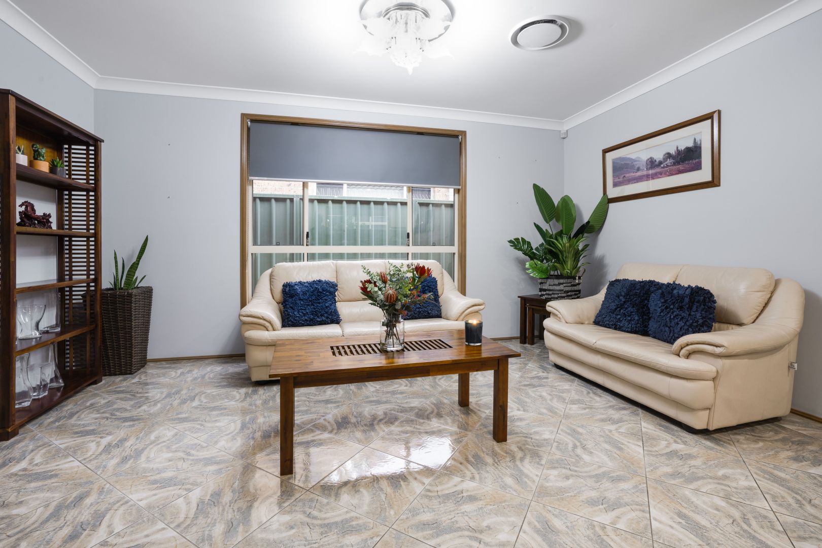 19 Yallum Court, Wattle Grove NSW 2173, Image 2