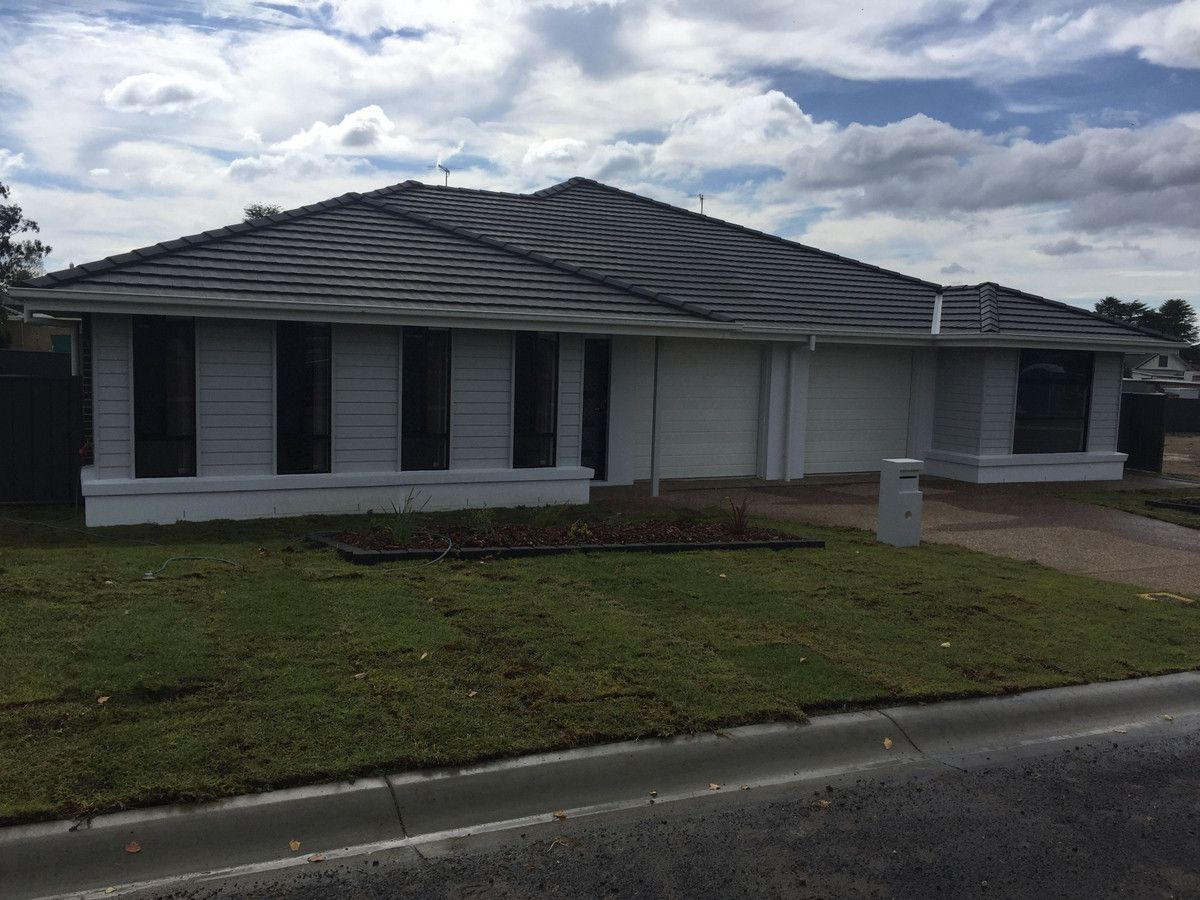 3 Greaves Close, Armidale NSW 2350, Image 0