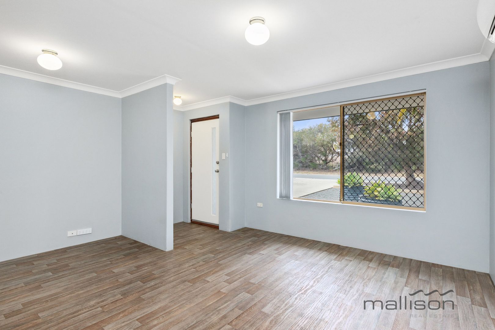 57 Meller Road, Bibra Lake WA 6163, Image 2