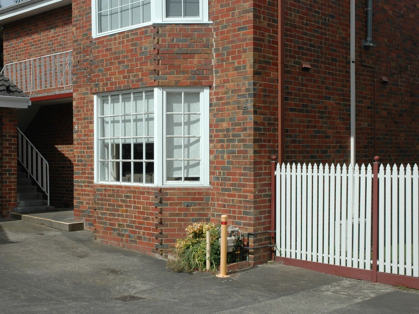 2 bedrooms Apartment / Unit / Flat in 4/32 Weir Street BALWYN VIC, 3103