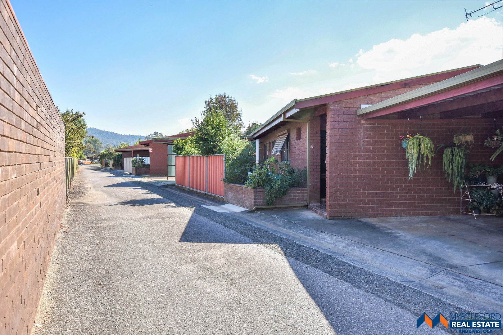 2/64 Prince Street, Myrtleford VIC 3737, Image 1