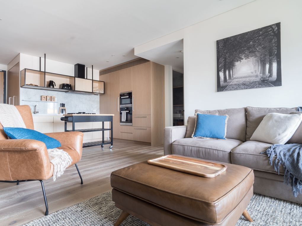 1 bedrooms Apartment / Unit / Flat in 910/133 Russell Street MELBOURNE VIC, 3000