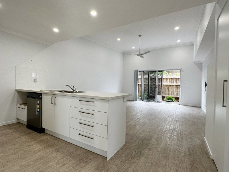 21/1 Links Court, Urraween QLD 4655, Image 2