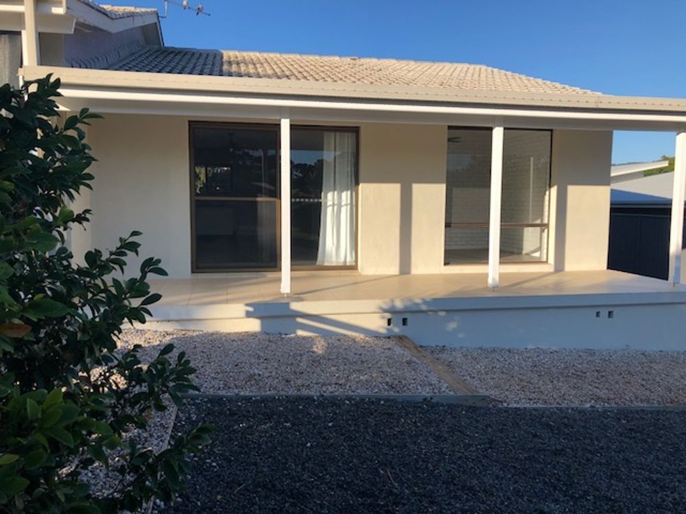 2 bedrooms House in 10 Estuary Drive MOONEE BEACH NSW, 2450