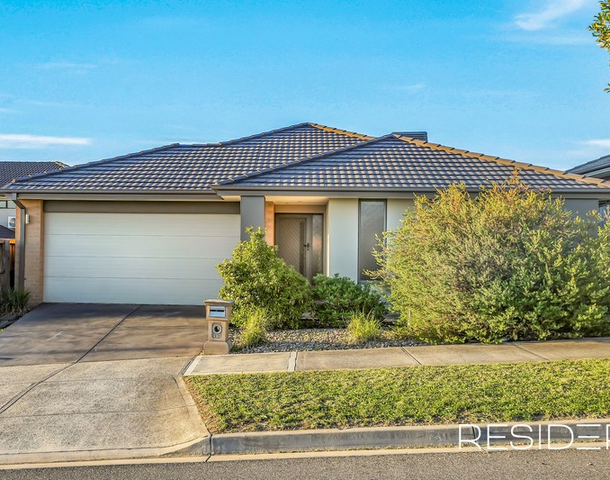 32 Bluejay Road, Doreen VIC 3754