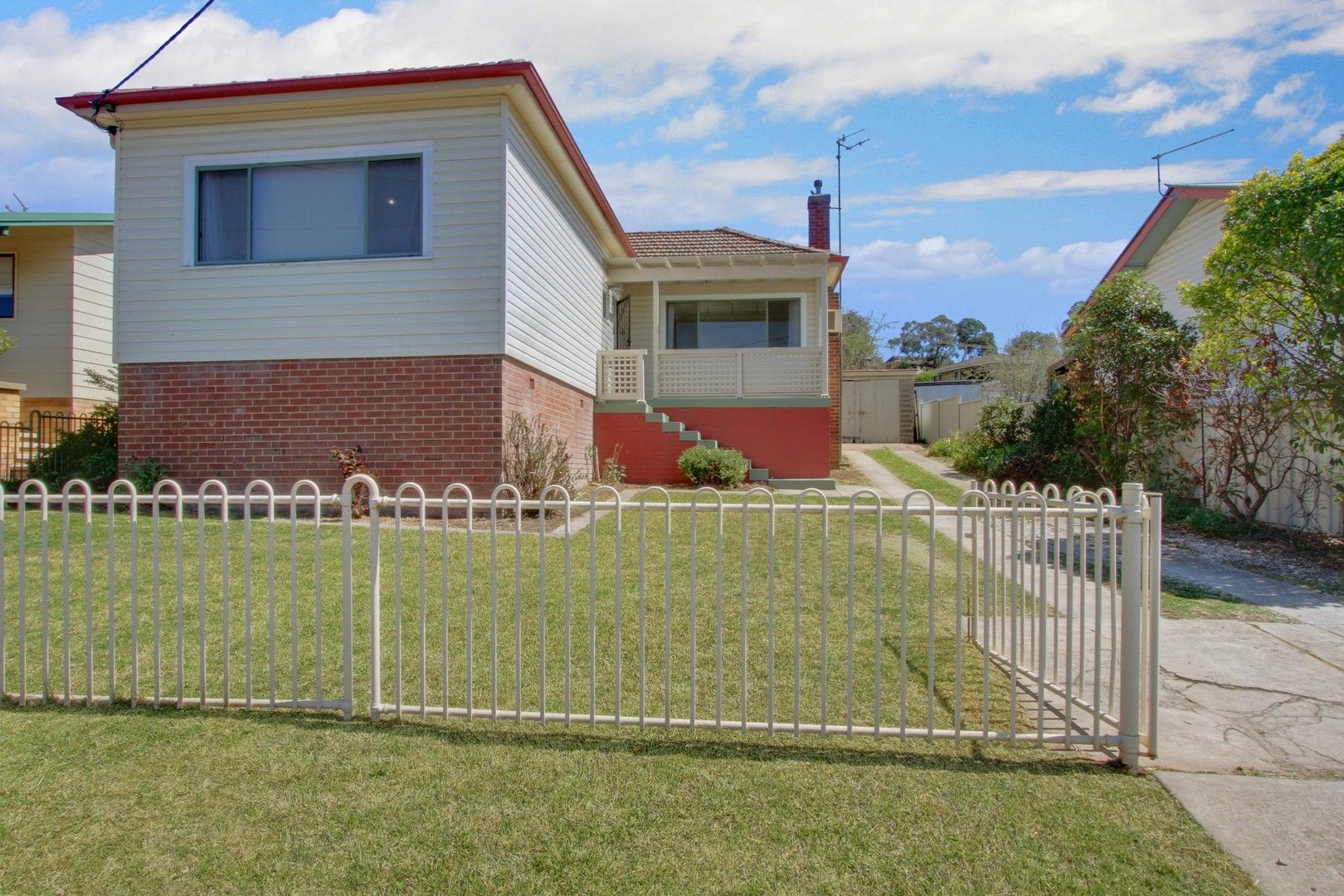 56 Sloane Street, Goulburn NSW 2580 House For Rent 420 Domain