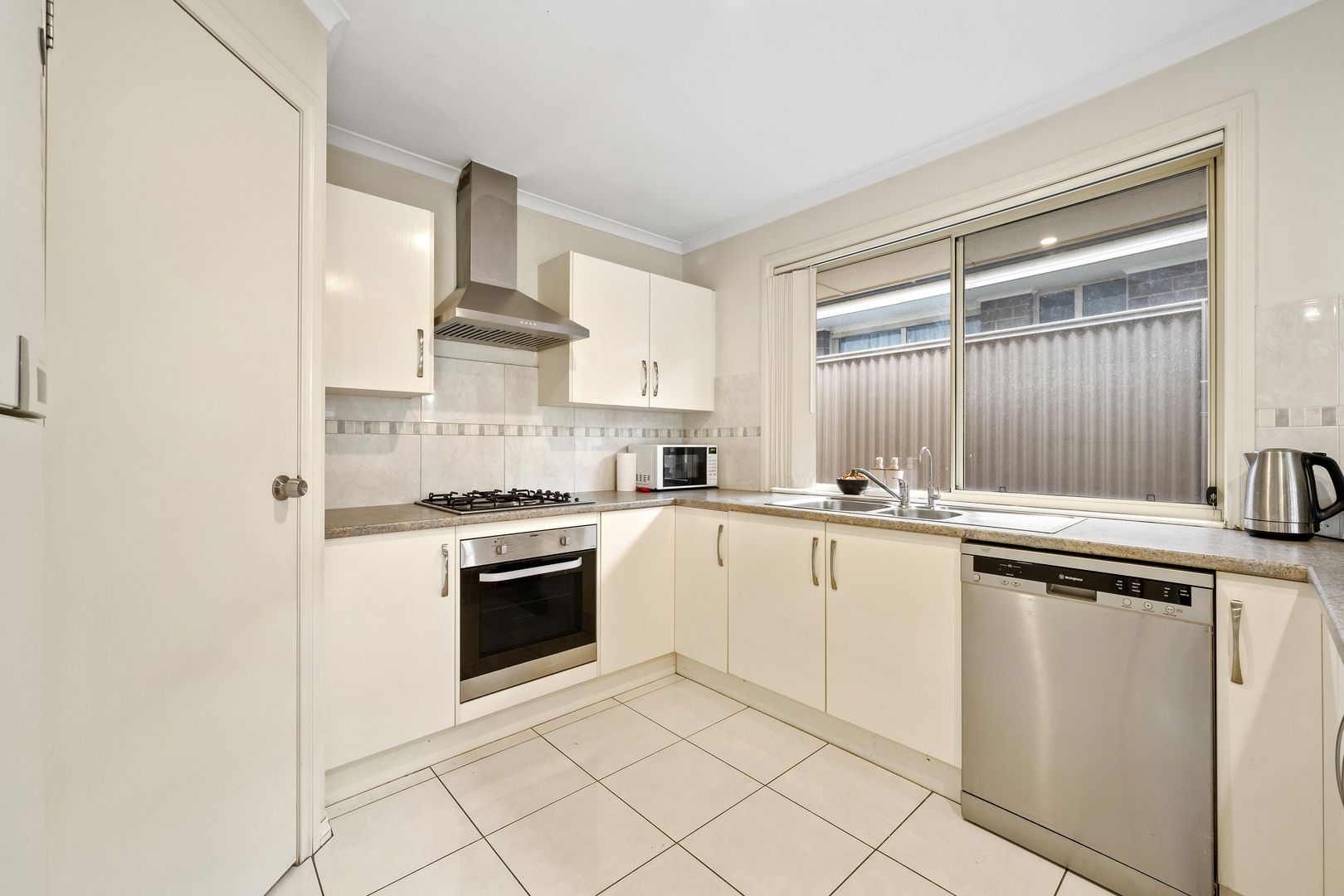 81 Medika Blvd, Mansfield Park SA 5012, Image 1