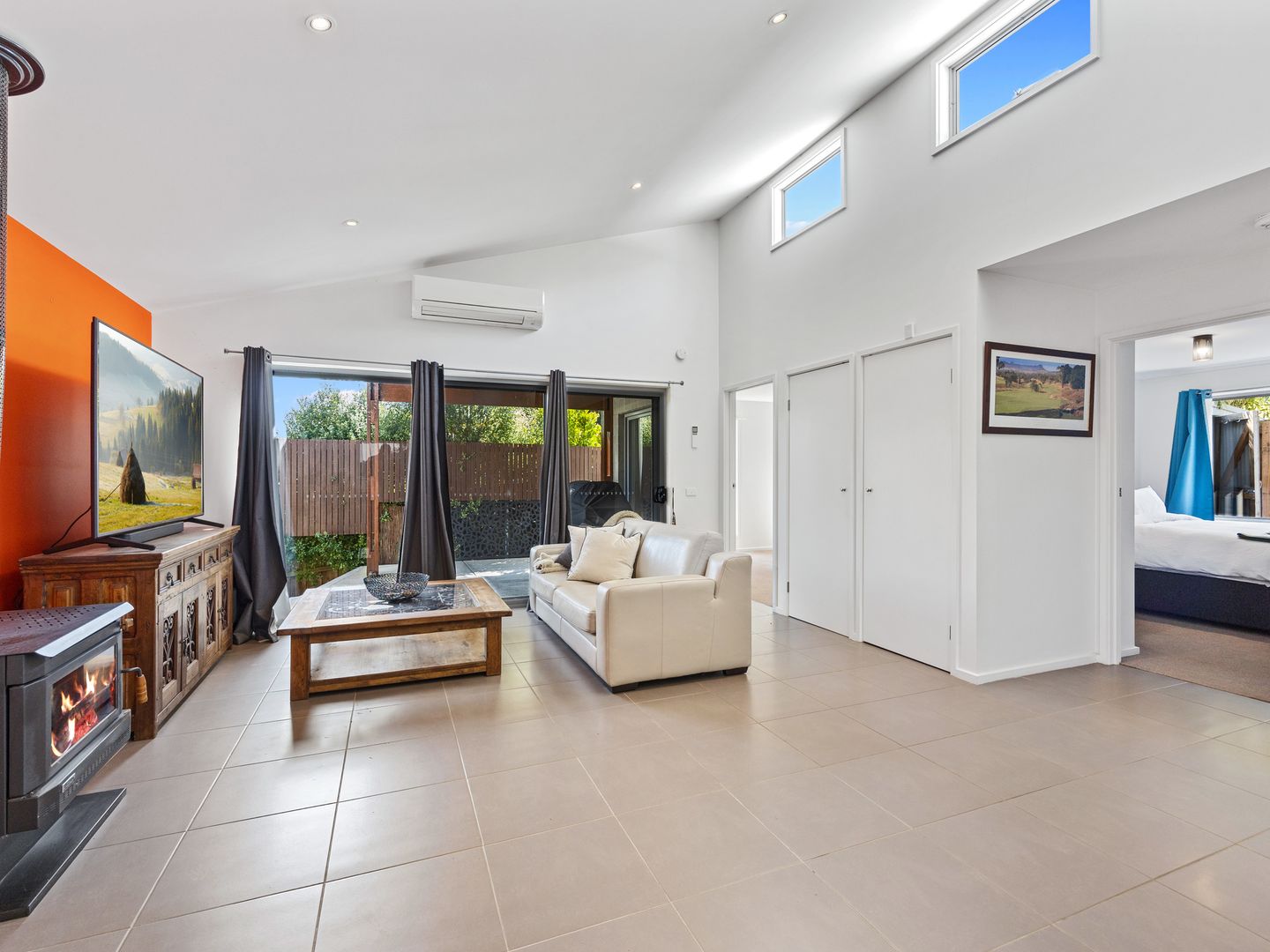 17 Villeneuve Street, Alexandra VIC 3714, Image 2