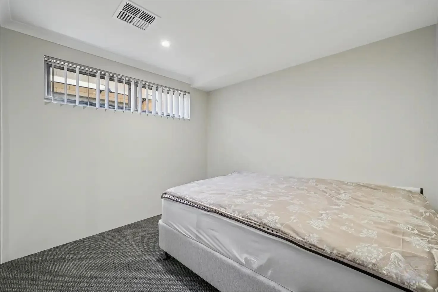 Additional image 7 of 164 Lyon Road, Aubin Grove WA 6164