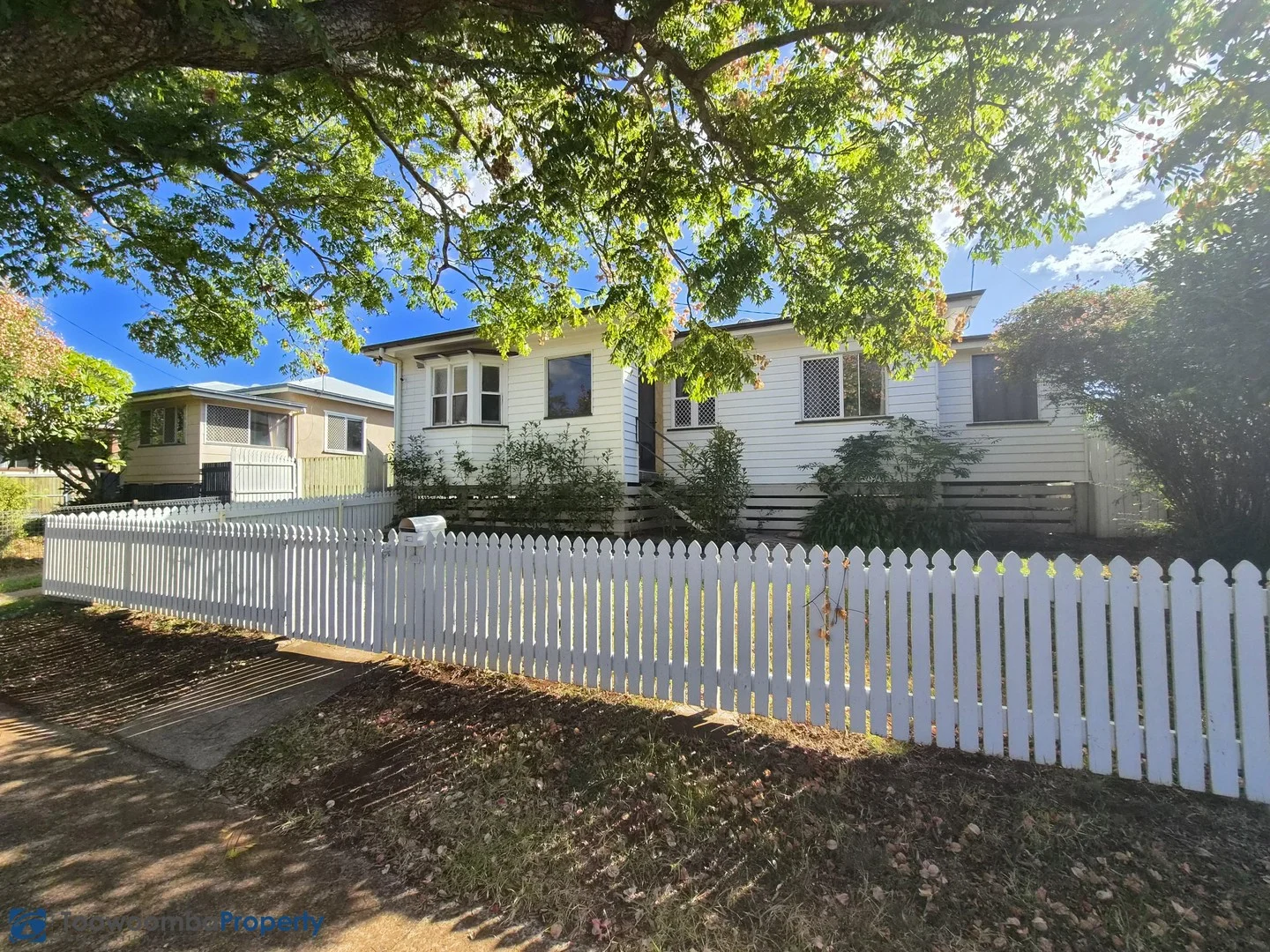 249 West Street, Harristown QLD 4350