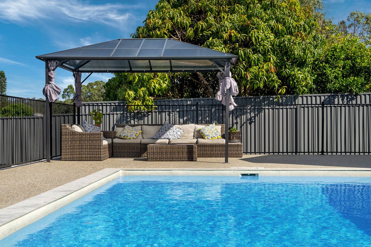 4 bedrooms House in 84 Riversdale Road OXENFORD QLD, 4210