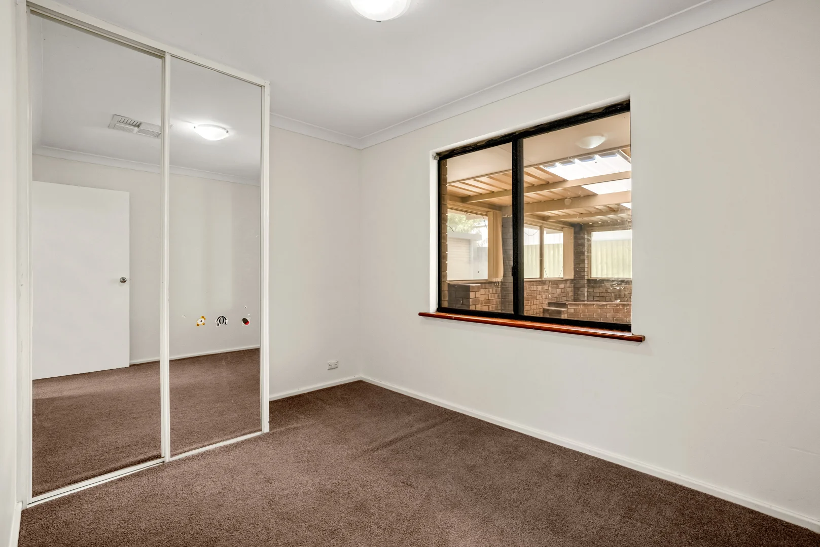 Additional image 13 of 7 Lynda Crescent, Cooloongup WA 6168