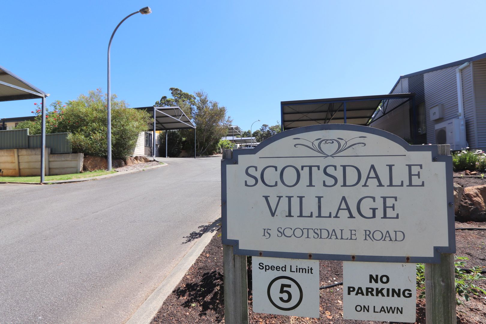 8/15 Scotsdale Road, Denmar Property History & Address Research Domain