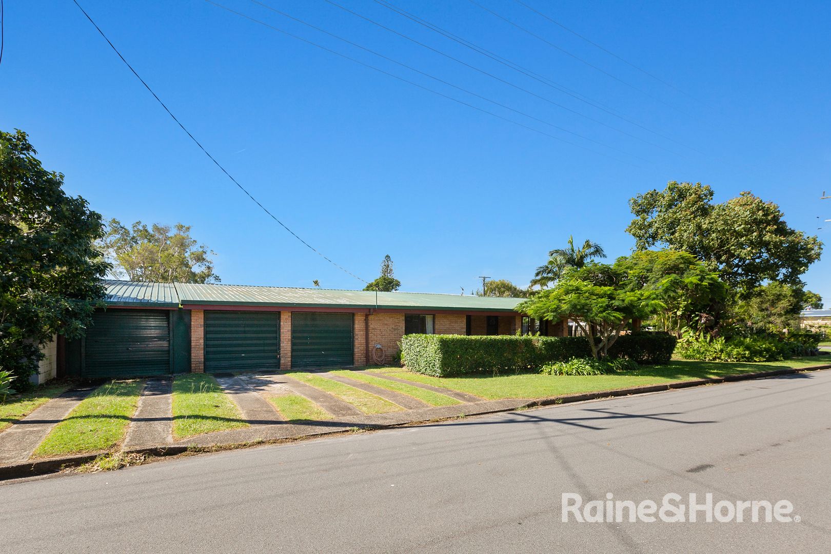 16 Maple Avenue, Bogangar NSW 2488, Image 2