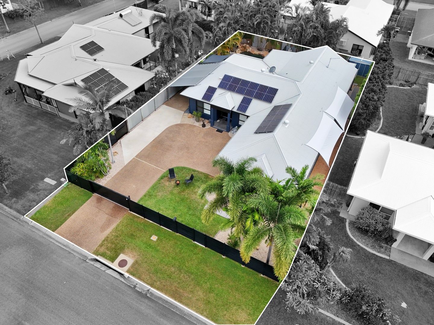 9 Lakeshore Circuit, Idalia QLD 4811, Image 0