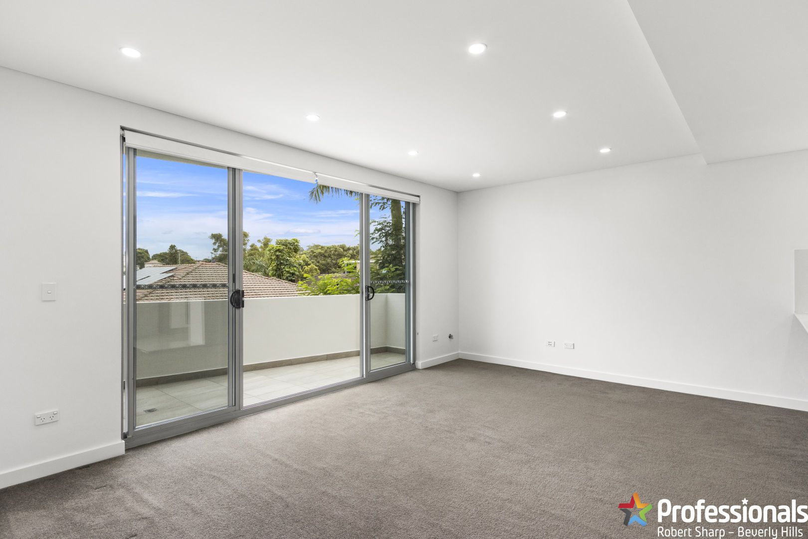 6/22-24 Gover Street, Peakhurst NSW 2210, Image 2