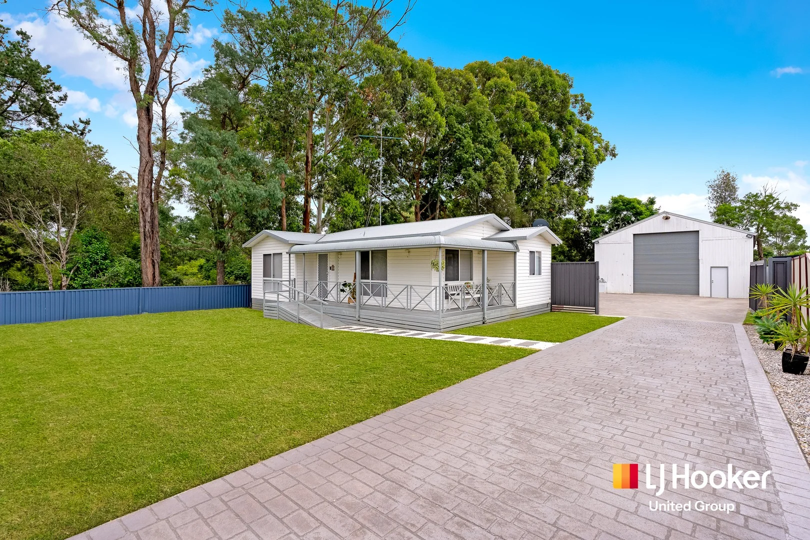 25 McIntosh Street, The Oaks NSW 2570