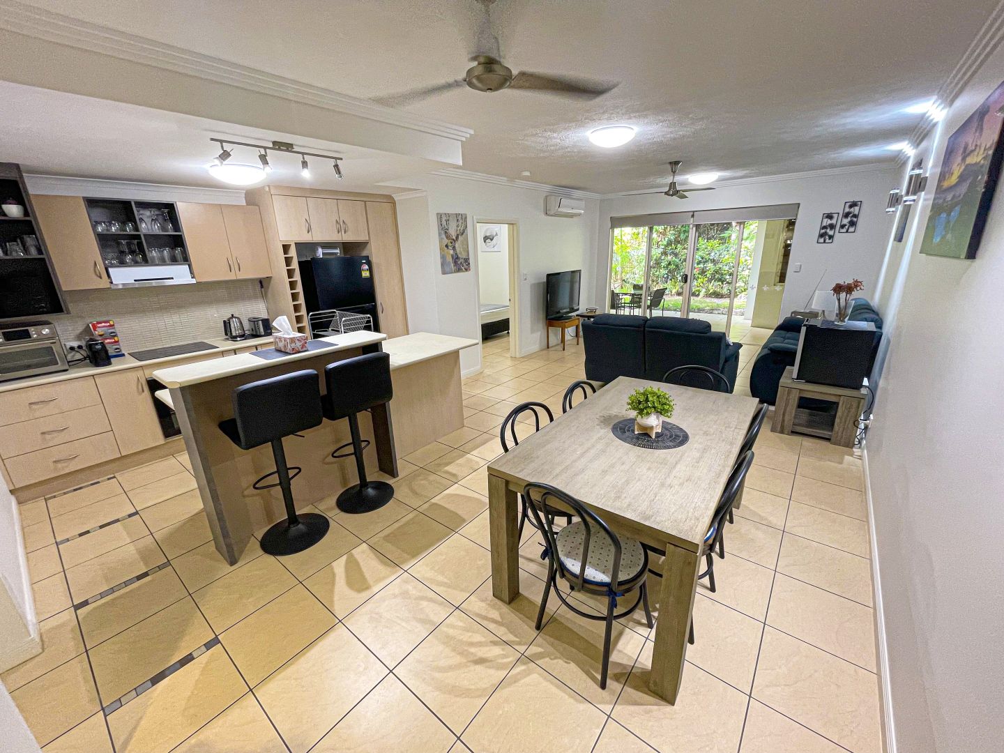 34/1804 Captain Cook Highway, Clifton Beach QLD 4879, Image 2