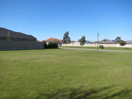 22 Doering Street, TANUNDA SA 5352, Image 2