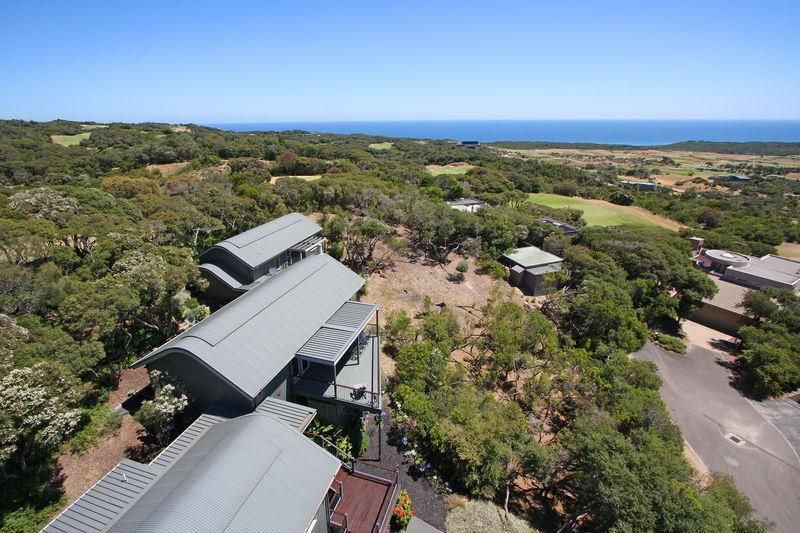 14 Farnsworth Drive, CAPE SCHANCK VIC 3939, Image 2