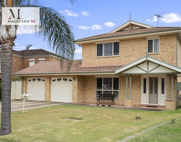 11 Coonabarabran Crescent, Hoxton Park NSW 2171