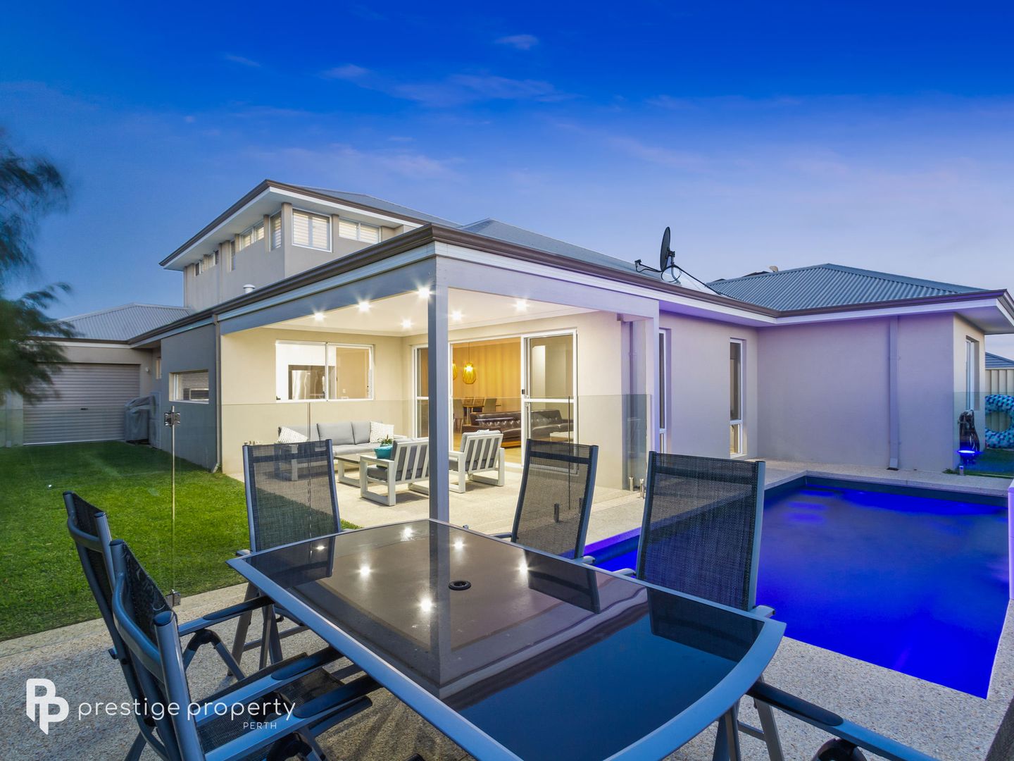 27 Waterhouse Meander, Burns Beach WA 6028, Image 1