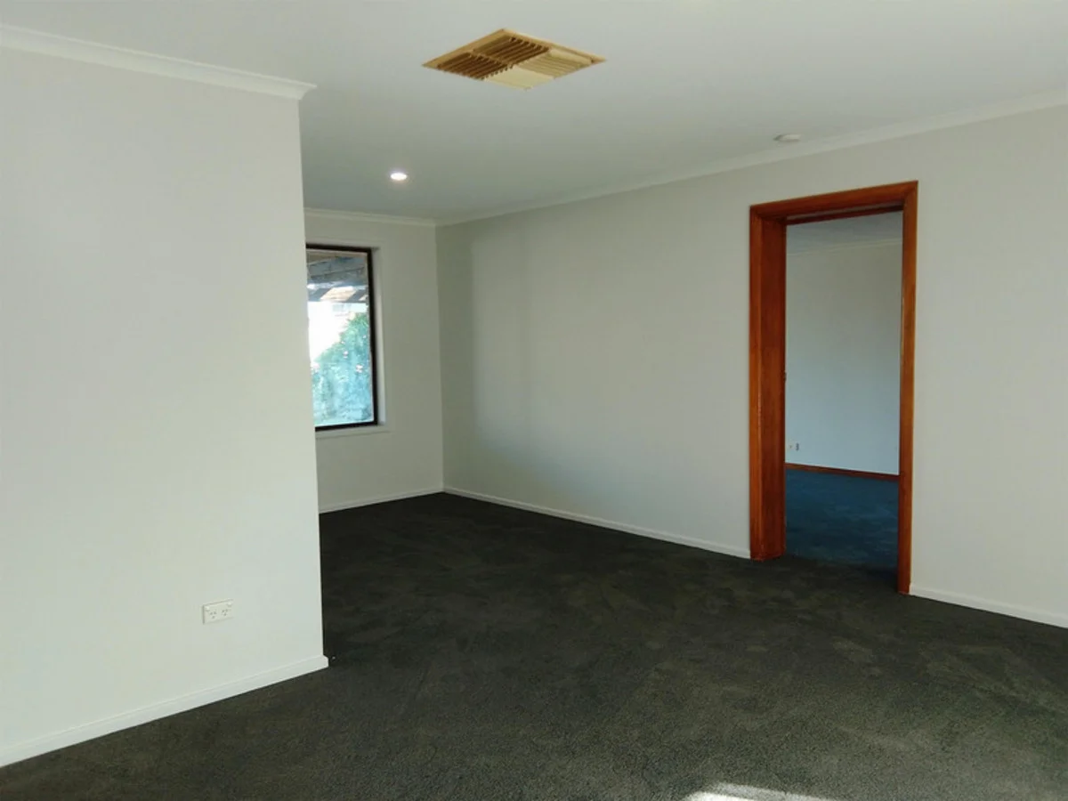 Additional image 8 of 3 Hendrix Crescent, Woodcroft SA 5162