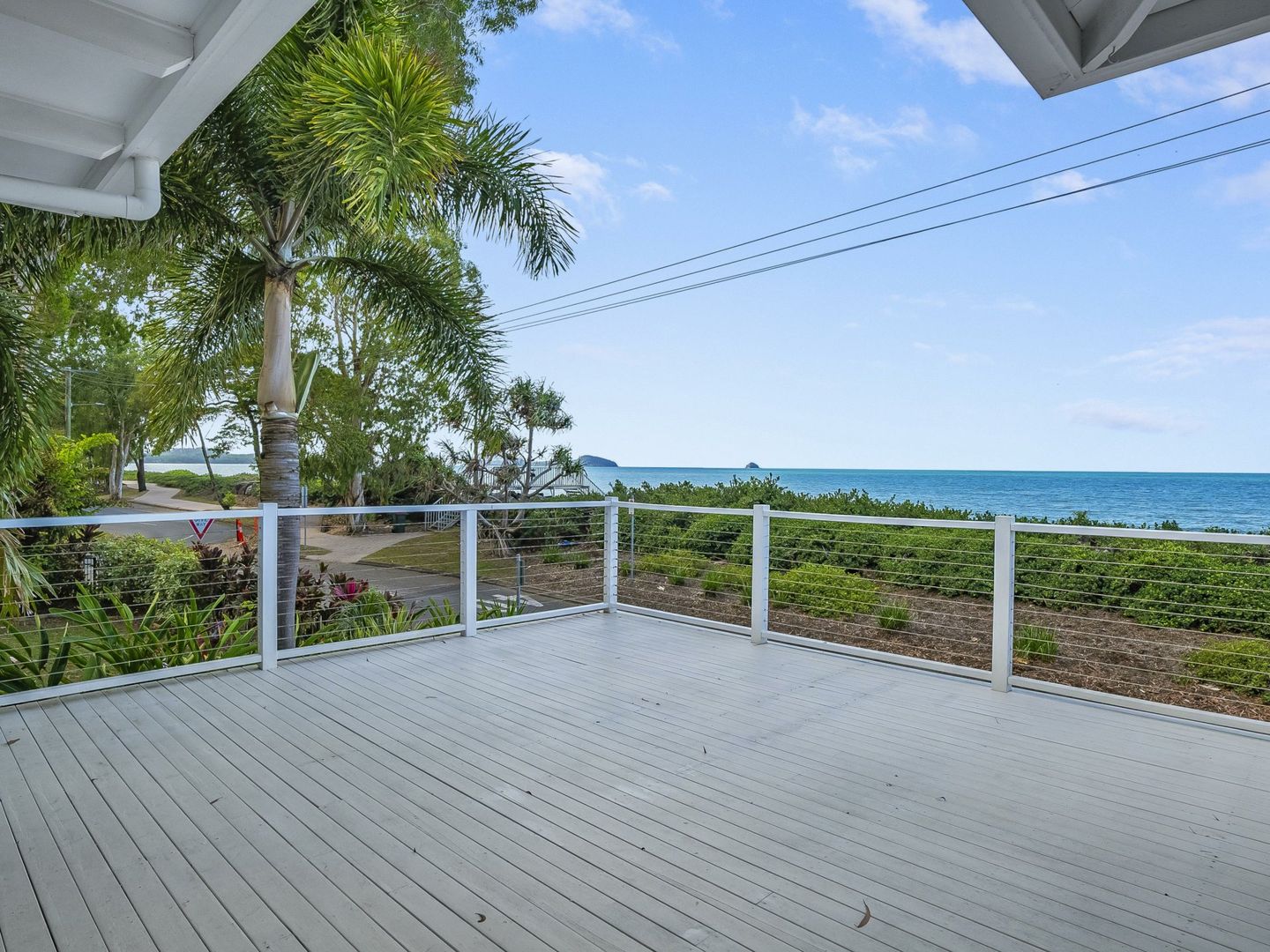 23 Arlington Esplanade, Clifton Beach QLD 4879, Image 2