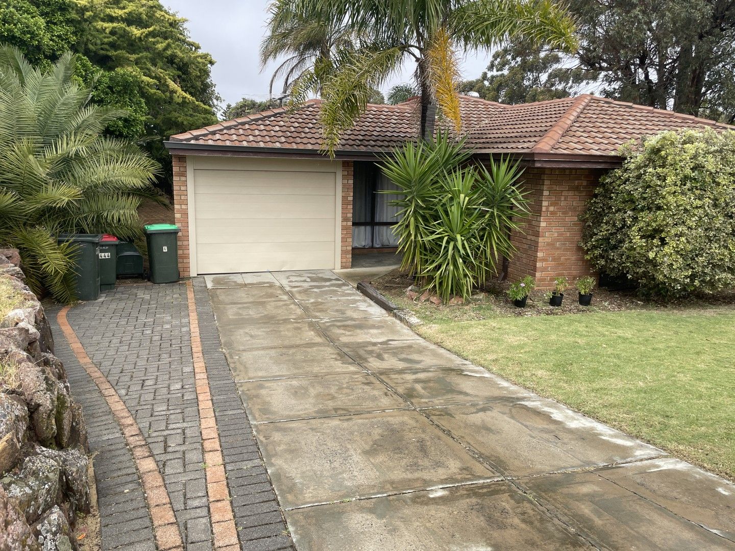 3 bedrooms House in 4 Crystal Close EDGEWATER WA, 6027