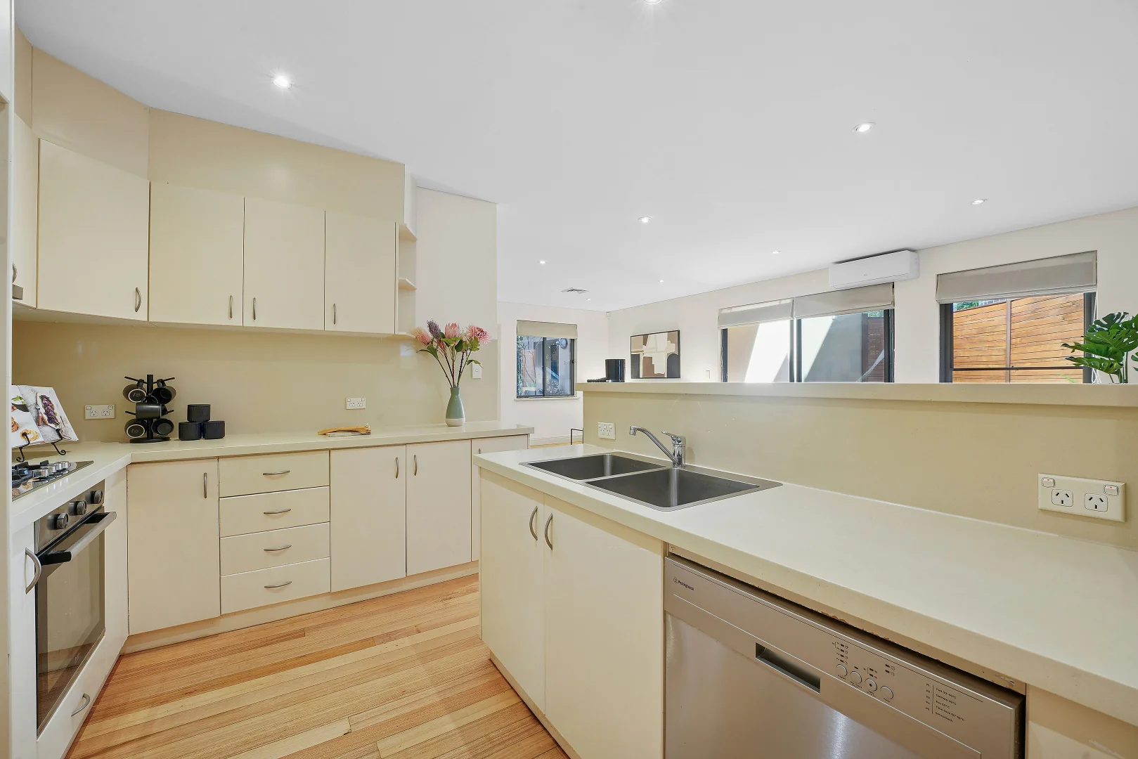 Additional image 4 of 2/596 Old South Head Road, Rose Bay NSW 2029