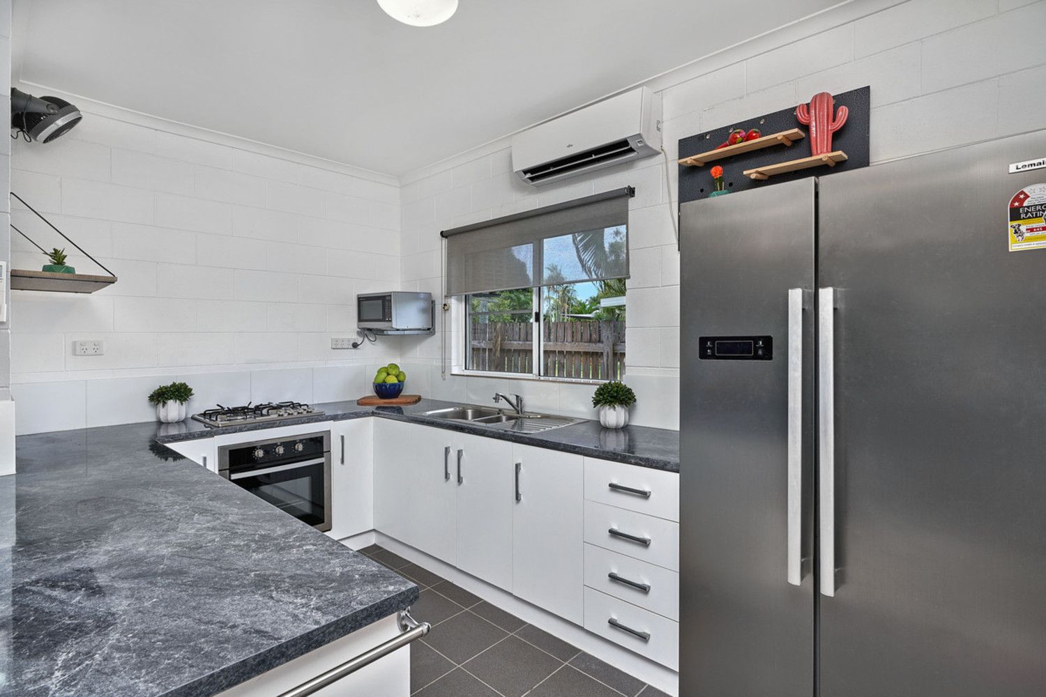 1/40 Frankston Street, Kewarra Beach QLD 4879, Image 2